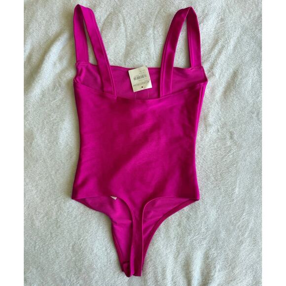 Good American NWT Fuchsia Shine Compression Scuba Tank Square Neck Bodysuit XS/0 - Picture 6 of 12